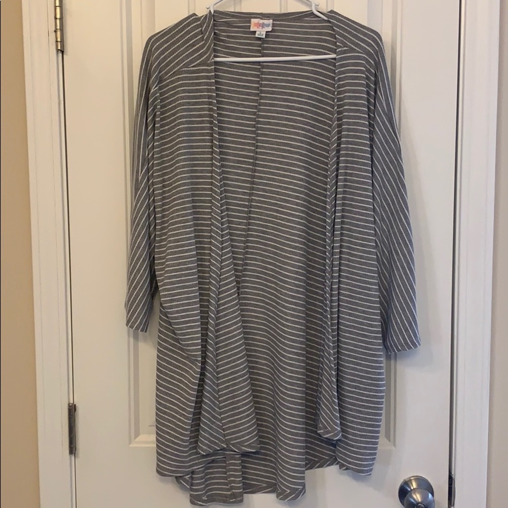 EUC Grey & white striped ribbed LuLaRoe Lindsay -L